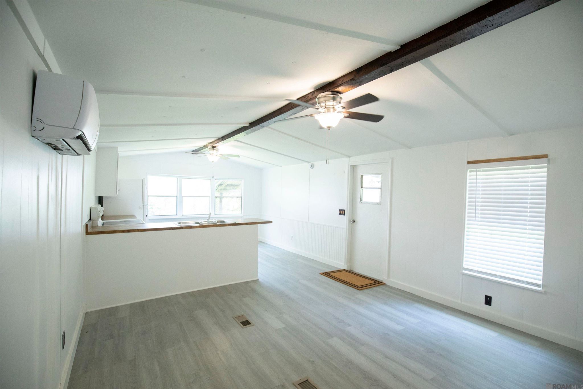 Image of 15179 W Beaver Dr